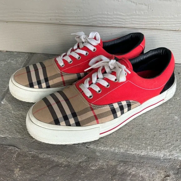 Burberry Super Runway Somerton & Red Low Top Sneakers 🔥 - Picture 1 of 9